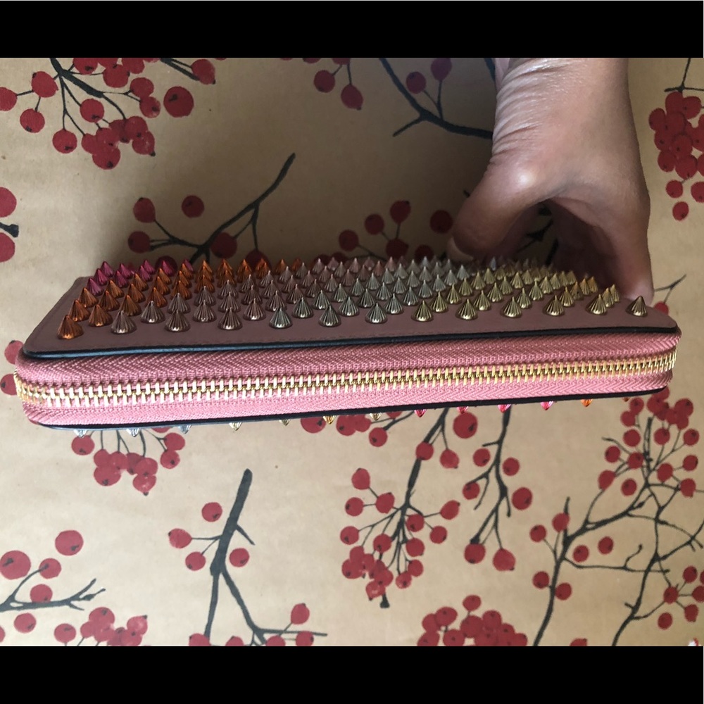 🎉SOLD🎉 Authentic Louboutin Panettone Long wallet in tri color - Picture 7 of 13